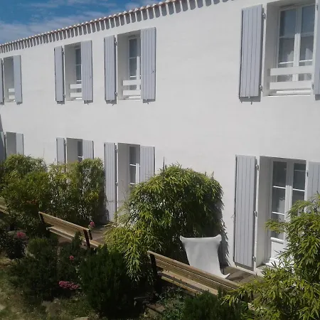 L'escale A L'ile D'yeu 3*