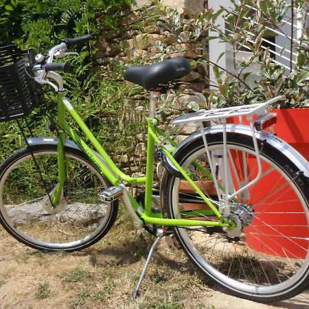 L'escale A L'ile D'yeu