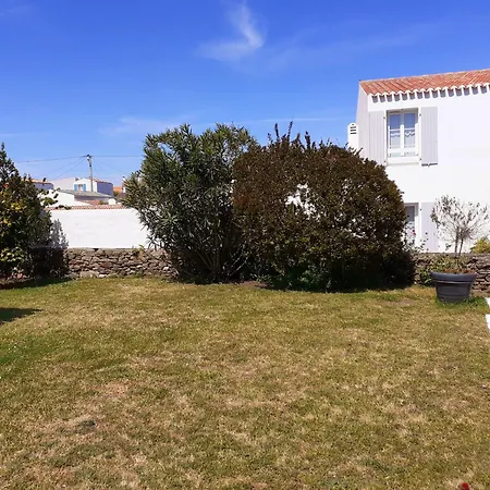 L'escale A L'ile D'yeu Hotel 3*