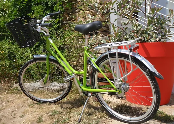 L'escale A L'ile D'yeu