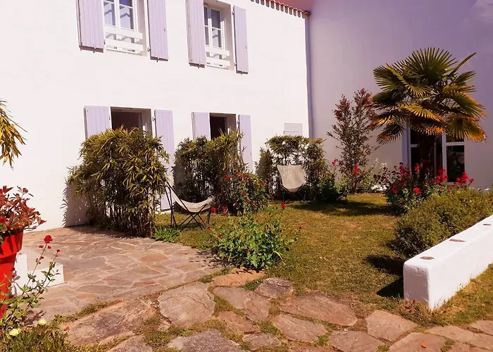 L'escale A L'ile D'yeu 3* 勒德耶乌